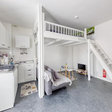 Apartamento Joli Petit Studio A 200 M Du Tramway, Proche Paris, D'Orly, Rungis, Belle Epine Et Choisy Le Roi Thiais Exterior foto